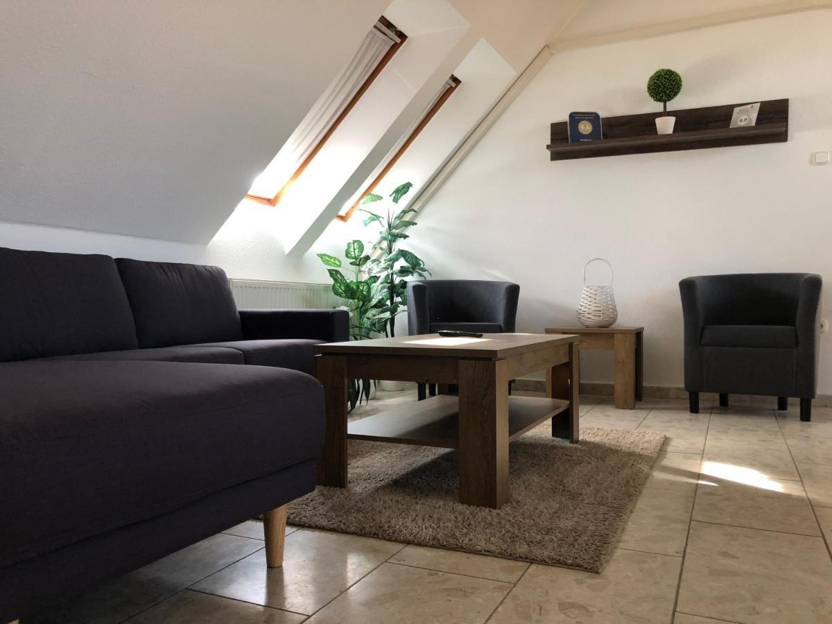 לנטי Mol-Ker-Vill Apartment מראה חיצוני תמונה