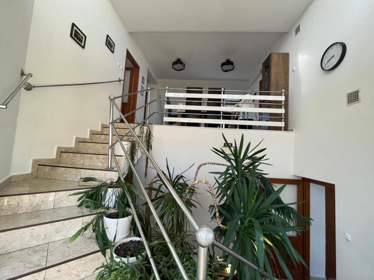 לנטי Mol-Ker-Vill Apartment מראה חיצוני תמונה